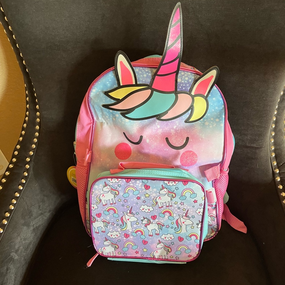 New unicorn backpack with lunch box